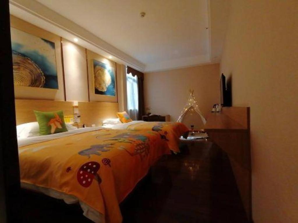 T Social Hotel Guangzhou Railway Station Branch Exteriör bild