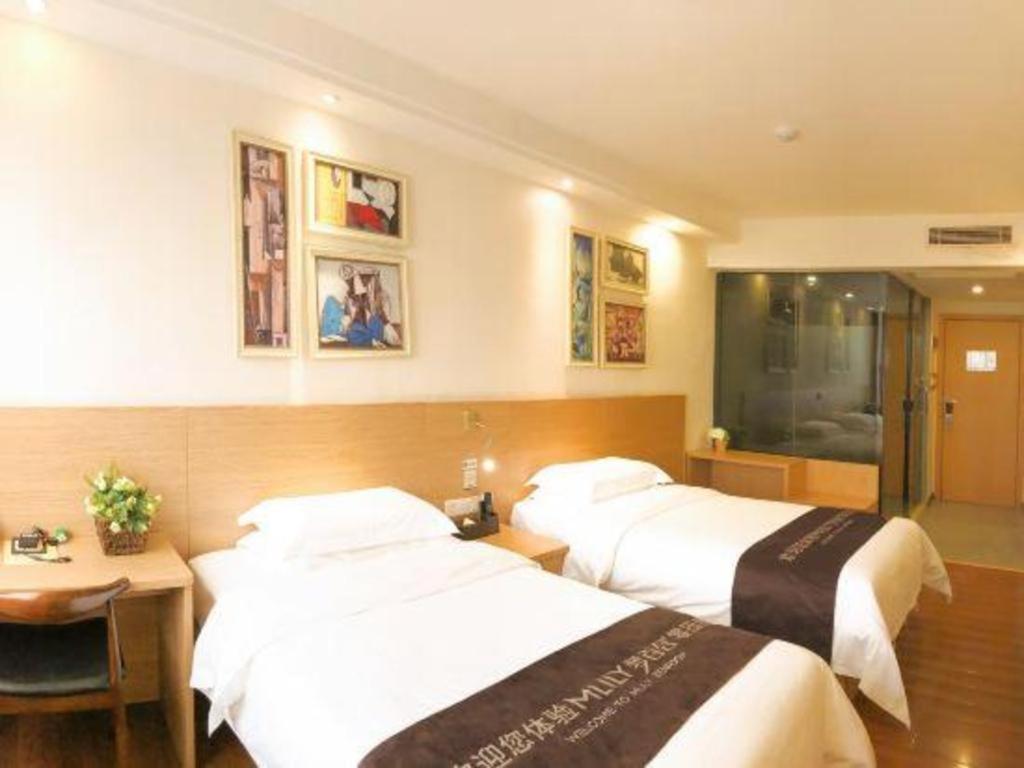 T Social Hotel Guangzhou Railway Station Branch Exteriör bild
